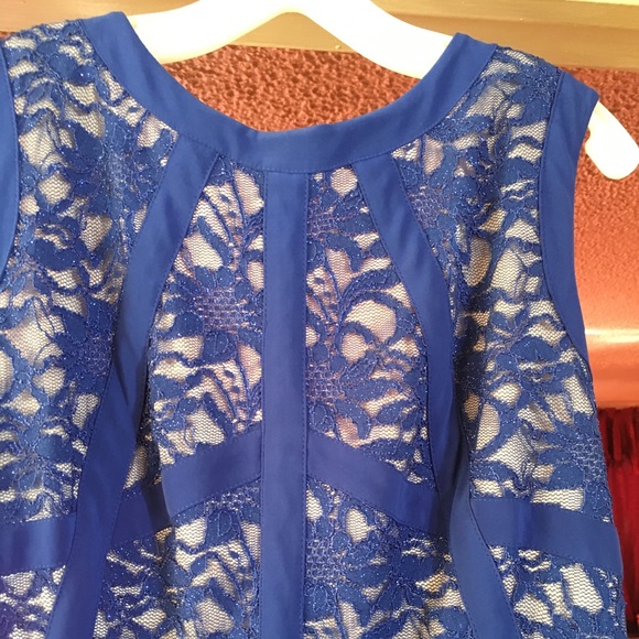 Formal Dress - Picture 2 of 5